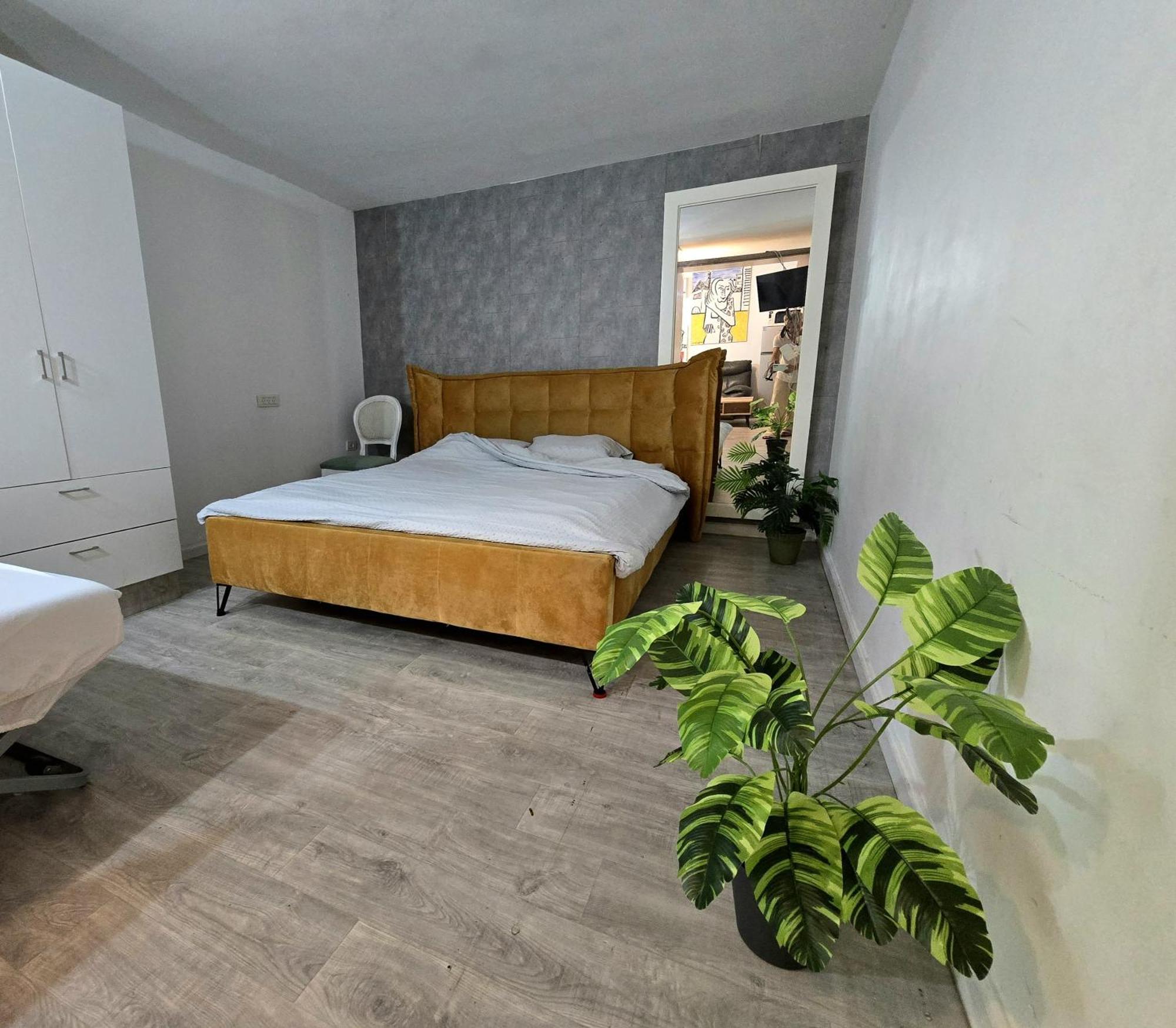 Emile Zola Vila Rishon Leziyyon Exterior foto